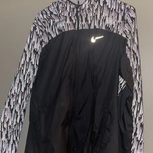Nike black reflective running jacket